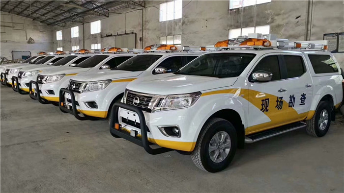 現(xiàn)場勘查工程車警示燈案例