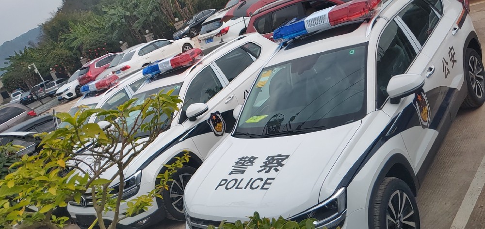 貴州省興義市長排警式燈/爆閃燈維修